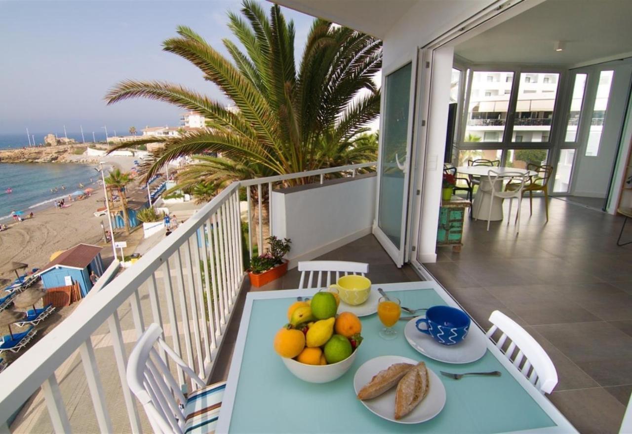 Super Front Line Modern New Apartm Nerja Exteriör bild